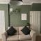 Hoole House- Recently decorated, bright and modern 2 bedroom house, close to Chester train station and the City Centre