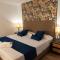 Hostal GARDEN ROUS