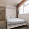 1 Bed City Studio near Theatre and Station Secure Parking