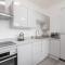 1 Bed City Studio near Theatre and Station Secure Parking