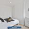 Nuneaton - Ideal 3 Bedroom, Wi-fi Parking, Sleeps 6 - JRR Stays