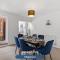 Nuneaton - Ideal 3 Bedroom, Wi-fi Parking, Sleeps 6 - JRR Stays