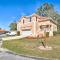 Pet-Friendly Homosassa Condo Walk to River!