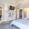 Spacious Westfield Home with Sports Complex On-Site - Westfield
