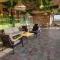 Hostal GARDEN ROUS