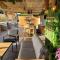 Hostal GARDEN ROUS