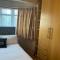 TJ Homes - One double bed room with garden view - Next to tube station - Ruislip