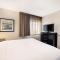 Sonesta Simply Suites Charlotte University
