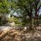 Chateau in Lorgues with Pool & Vineyard Views