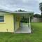 Modern 2/1 in Parrish FL Sleeps 6 Quiet Dead End St 1/2 Acre Wow - Parrish