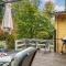 3 Bedroom Cozy Home In Børkop