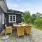 Gorgeous Home In Randbl With Kitchen - Randbøl