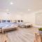 @ Marbella Lane - Serene Ranch Style Home w/Pool - فولرتون