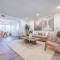 @ Marbella Lane - Serene Ranch Style Home w/Pool - فولرتون