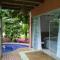 Quarto e sala na natureza (Com Jacuzzi) - ماسيو