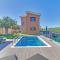 Seaview Villas