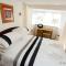 CROYDE WONKY COTTAGE 1 Bedroom