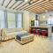 Stylish Newark Home with Deck Less Than 14 Mi to NYC! - Ньюарк