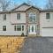3 Mi to Kalahari Pocono Summit Home with Game Room!