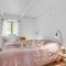 Gorgeous Home In Askø With Wifi - Maribo