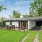 Pet Friendly Home In Tisvildeleje - Tisvildeleje