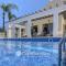 Fabulous Villa In Coral Bay Near Beach, Amenities