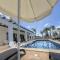 Fabulous Villa In Coral Bay Near Beach, Amenities