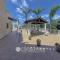 Fabulous Villa In Coral Bay Near Beach, Amenities