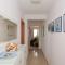 Apartment in Seget Vranjica with sea view, balcony, air conditioning, WiFi 91-3