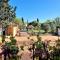 VILLA avec piscine - 4 chambres - parking - calme
