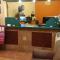 Red Carpet Inn - هوت سبرنغز