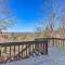 Family-Friendly Murphy Cabin with Deck and Fire Pit!