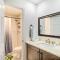 Bright Hinesville Home, 43 Mi to Savannah!
