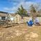 Oak Island Hideaway Hut about 1 Mi to Long Beach! - Oak Island
