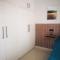 1205OnTheGoldenMile - 4 Sleeper Ocean View with Pool & Braai at 10 South - Durban