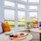 Wisteria View with hottub & cabin sleeps 20 - 奇彭纳姆