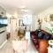 Ocean Pearl Apartment