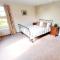 BISHOPS TAWTON OVERTON HOUSE 2 Bedrooms - Bishops Tawton