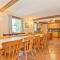 Bridge House with private hot tub, Coniston