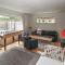 3 Bedroom Beautiful Home In Samsø