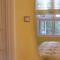 Room "honeybee" in a neoclassical house