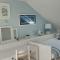 Sea Crest, Beautiful home in Tenby with sea views