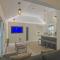 Harbour Heights, Luxury Coastal Apartment in The English Riviera, close to the Shops, Bars, Restaurants, Marina and Beaches