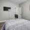 New Luxurious Double-Story Home Located in Highland Heights - Хьюстон