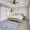 New Luxurious Double-Story Home Located in Highland Heights - Хьюстон