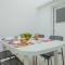 B21 - Oliveira Cozy Flat