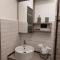 Snug Apartments - Private Parking near DownTown