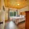 Rangeley Lake House, lake access, Saddleback 15min - Rangeley