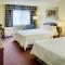 Foto: Travelodge by Wyndham Ottawa East 16/30