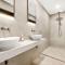 Coorumbong 16 - 5 bedrooms